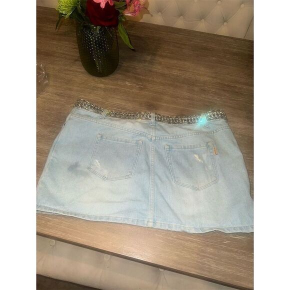 - Retrofete Women's Blue Denim Mini Skirt Size 32 Rhinestone Embellished - Picture 8 of 14